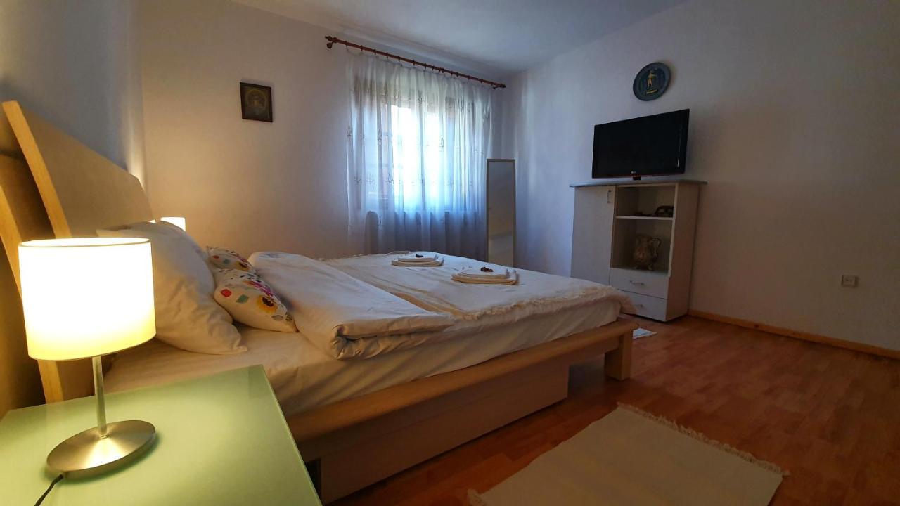 Vila Panselutelor 6 Синая Екстериор снимка
