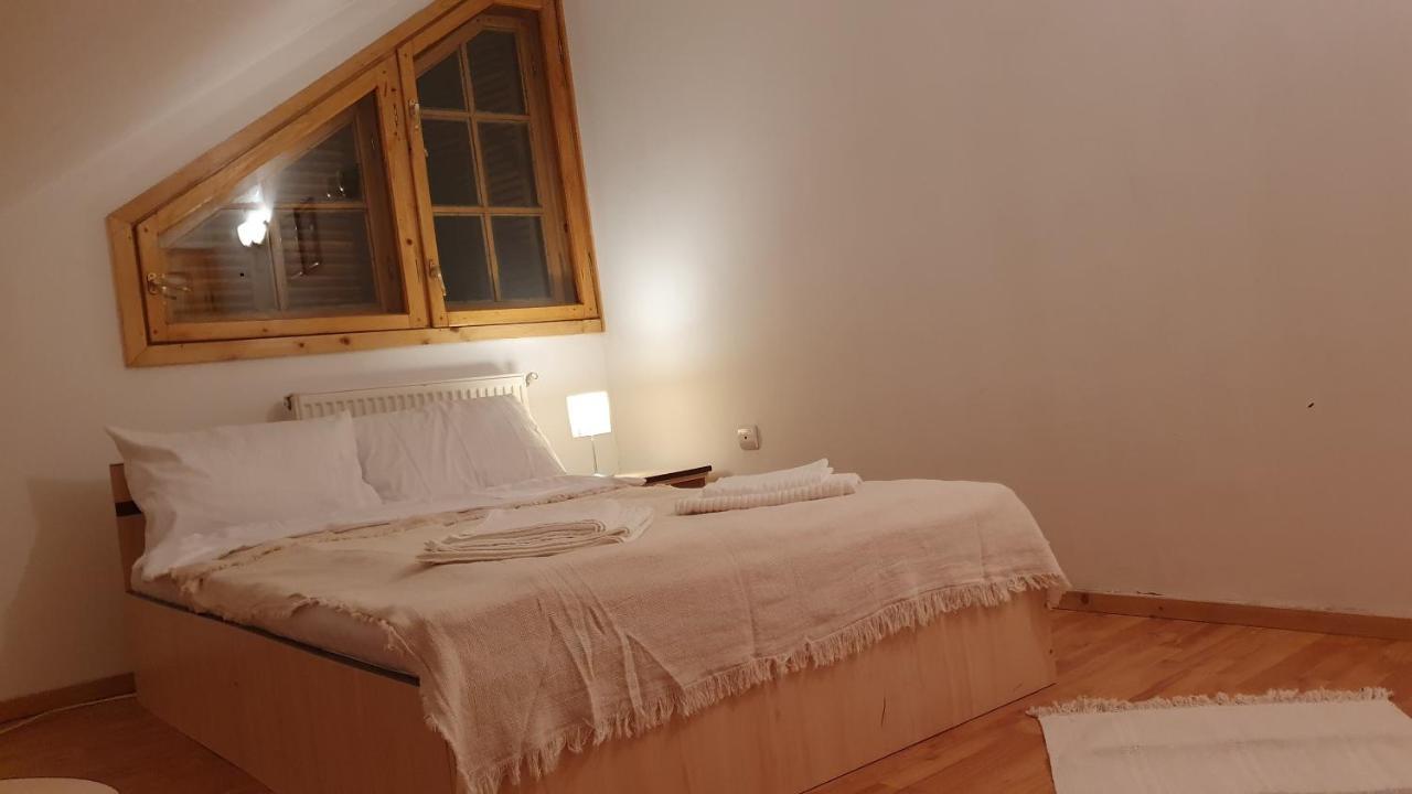 Vila Panselutelor 6 Синая Екстериор снимка