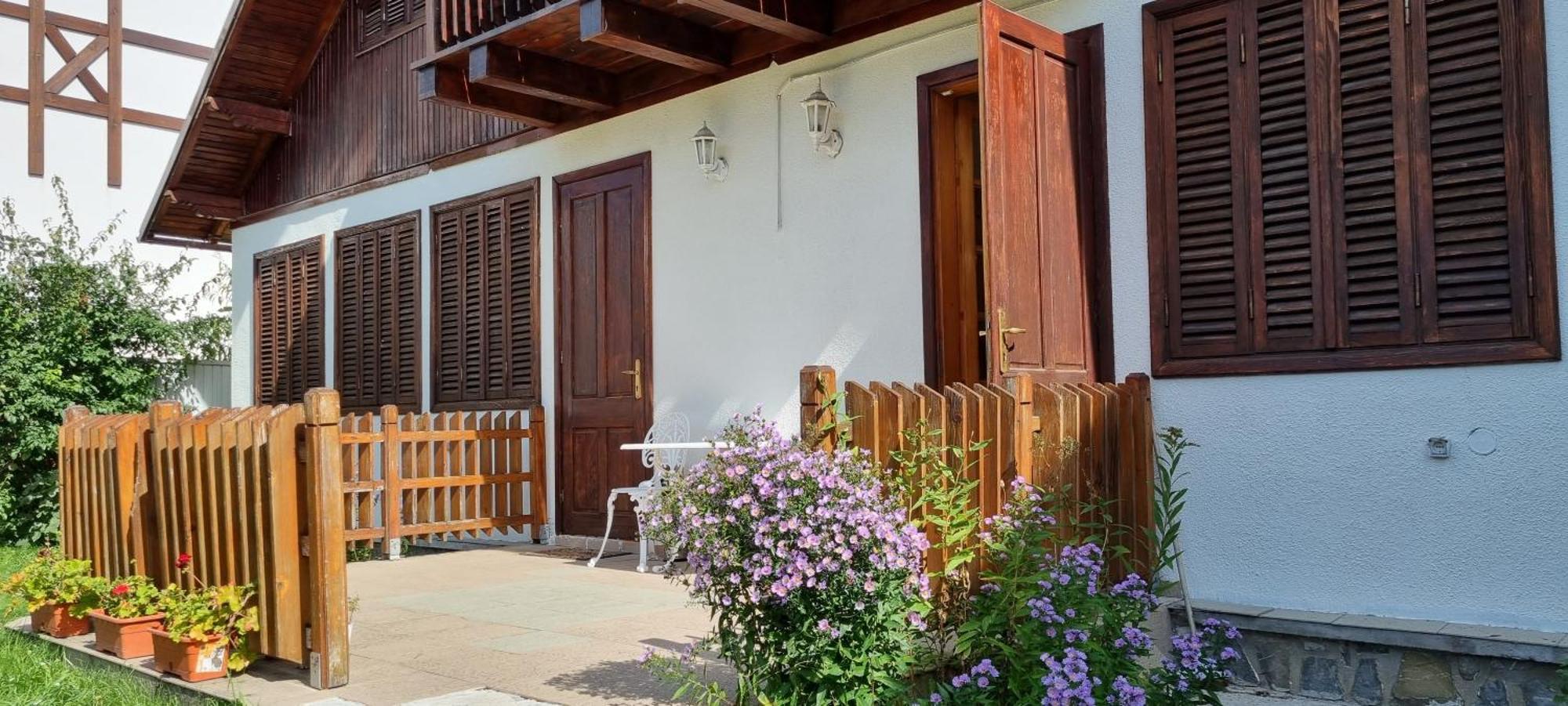 Vila Panselutelor 6 Синая Екстериор снимка